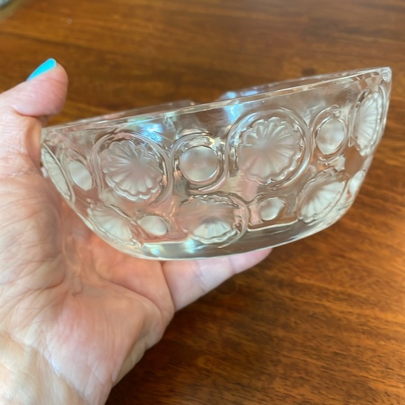 VINTAGE LALIQUE CRYSTAL SEASHELL & DOTS ASHTRAY - Picture 6 of 7